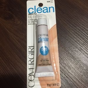 Covergirl Clean Matte BB Cream 520 Light/Pale 10ml